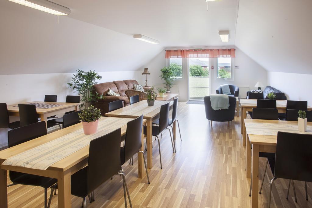 Bruksparkens Hostel 벨링에 시 외부 사진